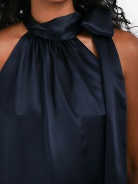 DVF Diane Von Furstenberg Silk Halter Blouse Navy Bow Tie Top Size 10
